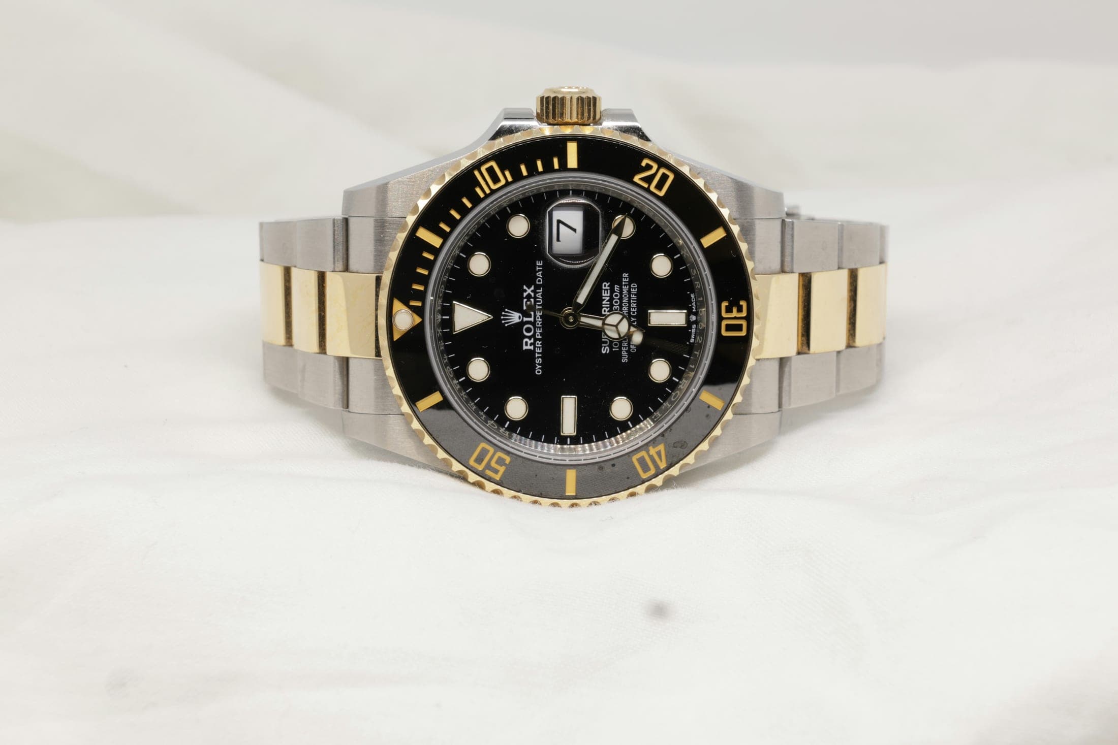 A two-tone dive watch ready for service